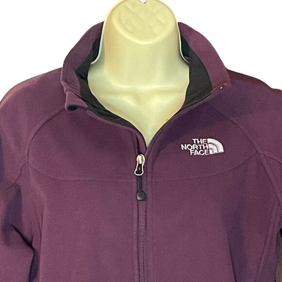 The North Face Purple Suede Fleece Zipper Windwall Jacket, size M - Picture 2 of 10